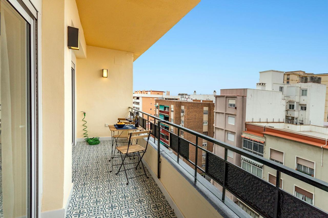 Apartamento Superior Bali Malaga Luaran gambar